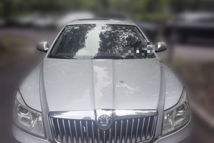 Used Skoda Octavia 2014 1.6L Automatic Yijun Edition Front