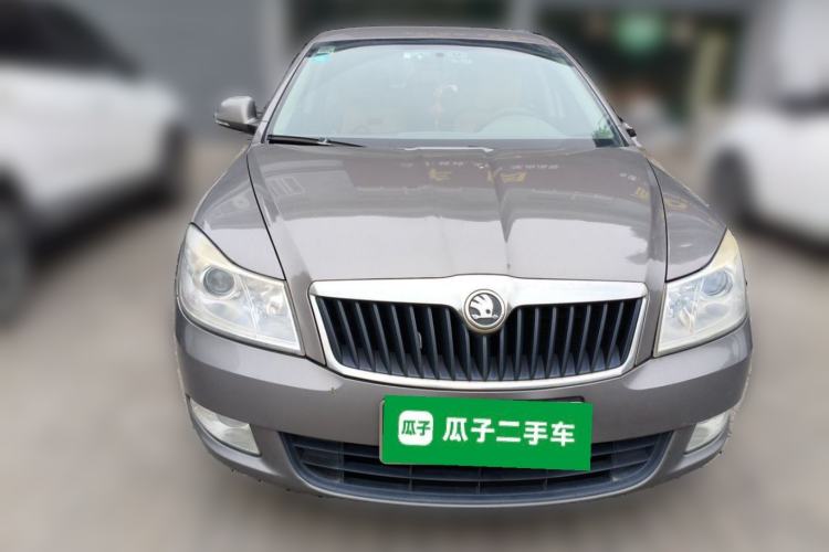 Used Skoda Octavia 2014 1.6L Automatic Yijie Edition Front