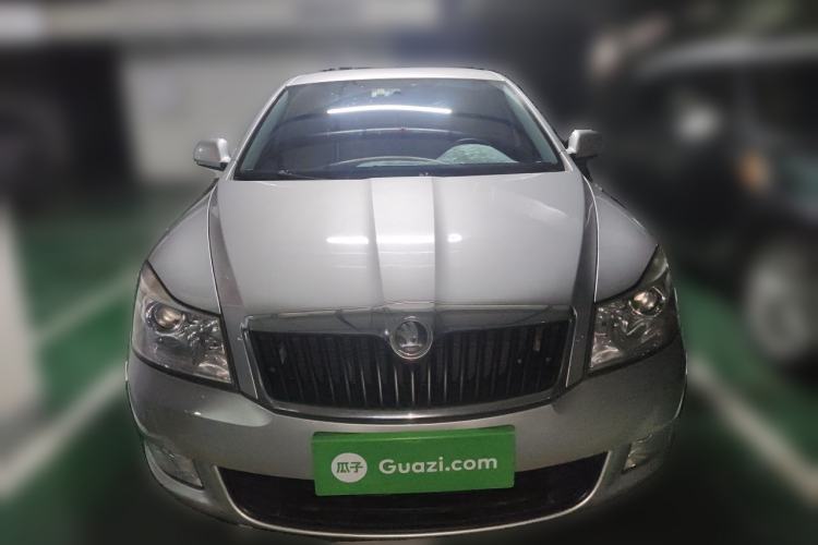 Used Skoda Octavia 2014 1.6L Automatic Yijie Edition Front