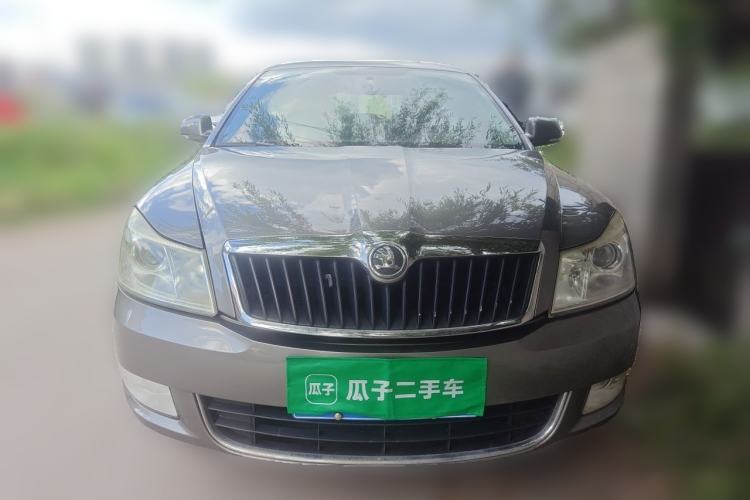 Used Skoda Octavia 2014 1.6L Automatic Yijie Edition Front