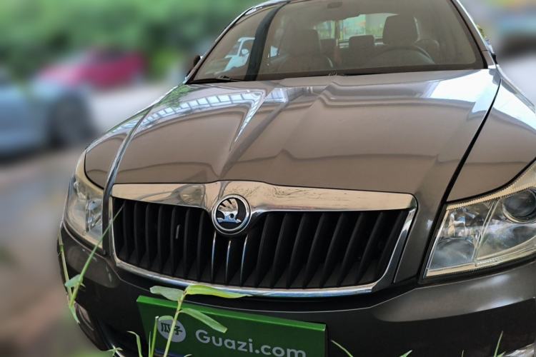 Used Skoda Octavia 2014 1.4TSI DSG Yijun Edition Front