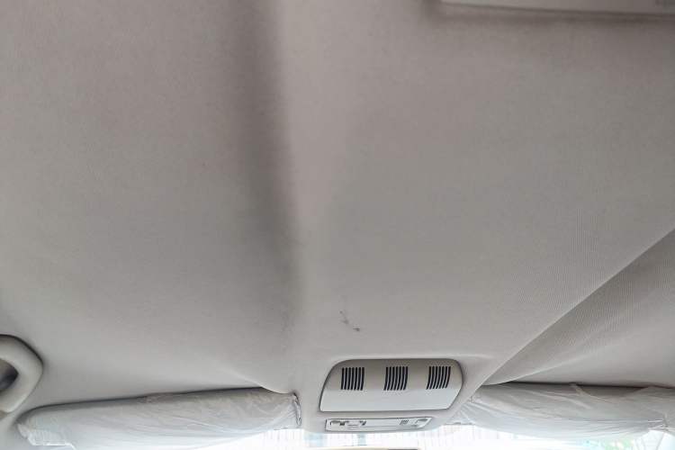 Used Skoda Octavia 2014 1.4TSI DSG Eado Edition Headliner