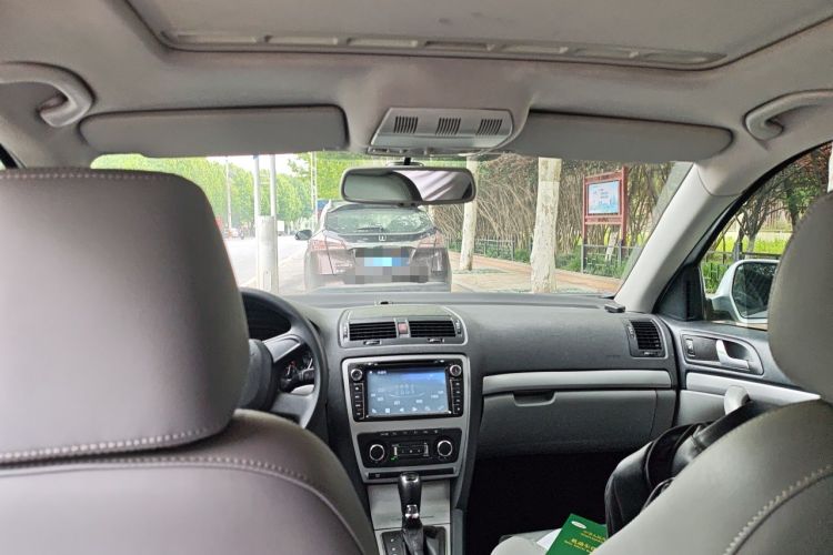 Used Skoda Octavia 2014 1.6L Automatic Yijun Edition Headliner