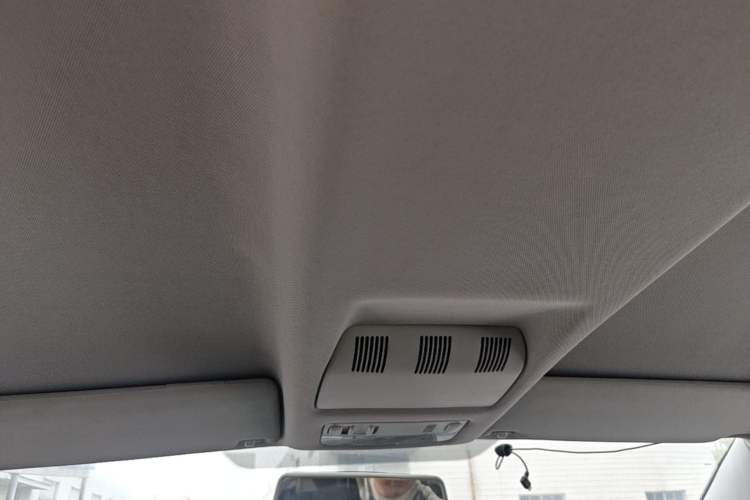 Used Skoda Octavia 2014 1.6L Automatic Eado Edition Headliner
