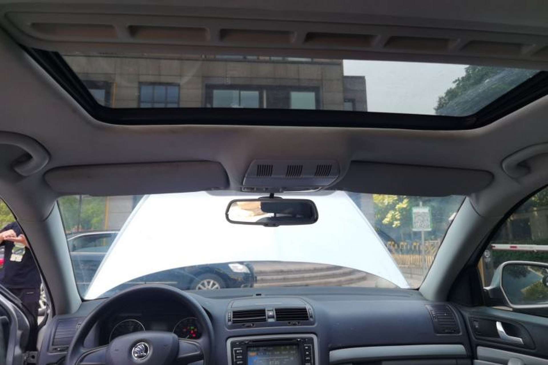 Used Skoda Octavia 2014 1.6L Automatic Yijun Edition Headliner