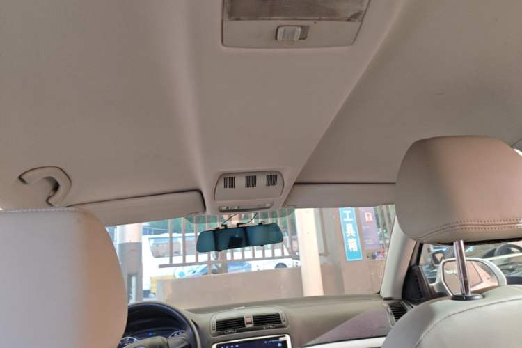 Used Skoda Octavia 2014 1.6L Automatic Yijie Edition Headliner