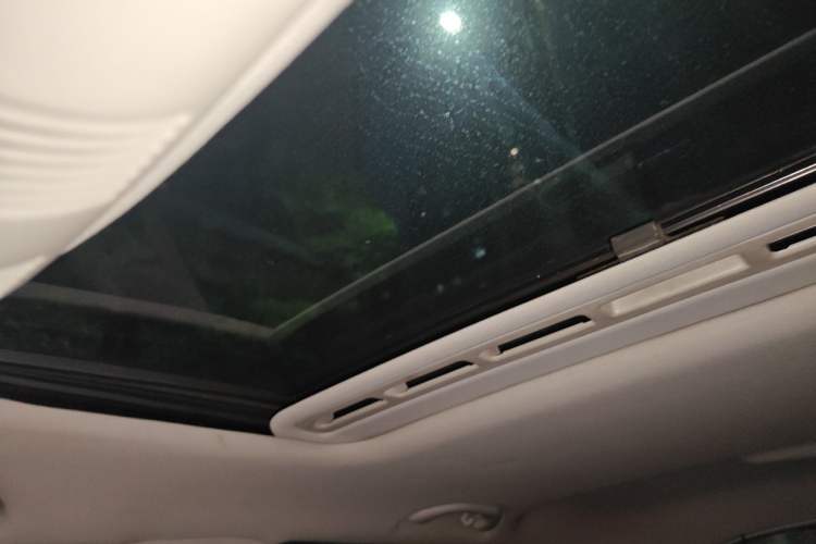 Used Skoda Octavia 2014 1.6L Automatic Yijun Edition Headliner