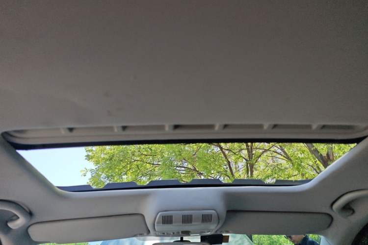 Used Skoda Octavia 2014 1.6L Automatic Yijun Edition Headliner