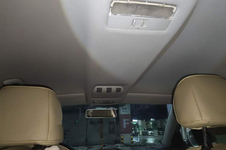 Used Skoda Octavia 2014 1.6L Automatic Yijie Edition Headliner