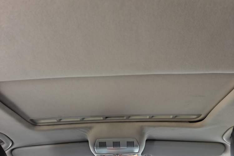Used Skoda Octavia 2014 1.6L Automatic Yijie Edition Headliner
