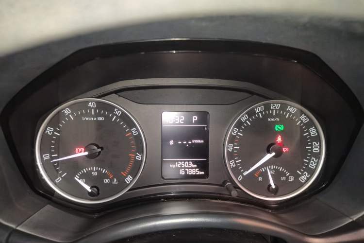 Used Skoda Octavia 2014 1.6L Automatic Yijun Edition Instrument Cluster