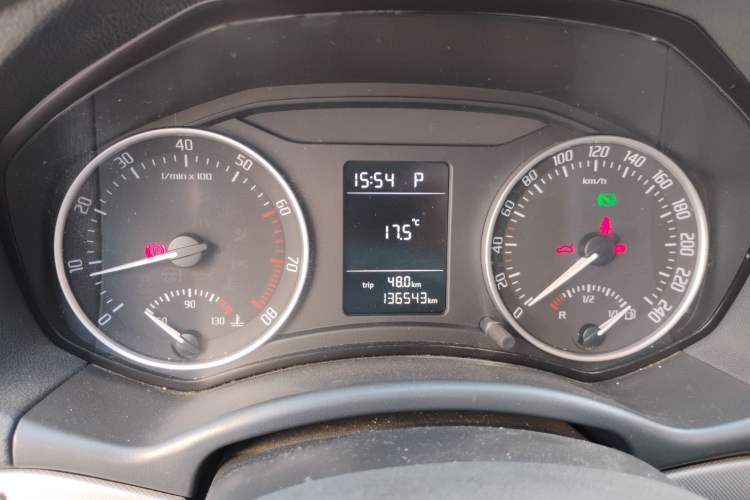 Used Skoda Octavia 2014 1.6L Automatic Yijie Edition Instrument Cluster