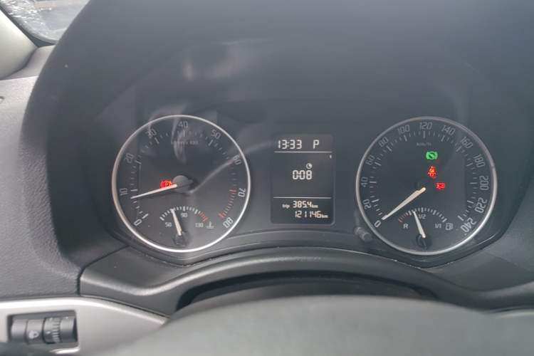 Used Skoda Octavia 2014 1.6L Automatic Yijie Edition Instrument Cluster