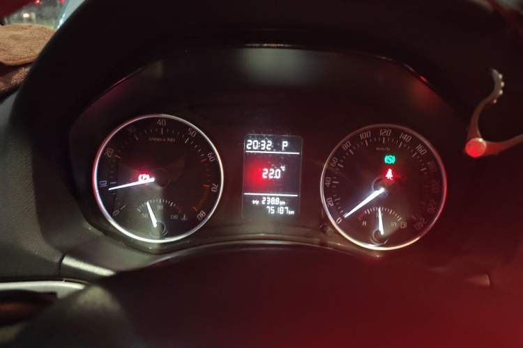 Used Skoda Octavia 2014 1.6L Automatic Yijun Edition Instrument Cluster