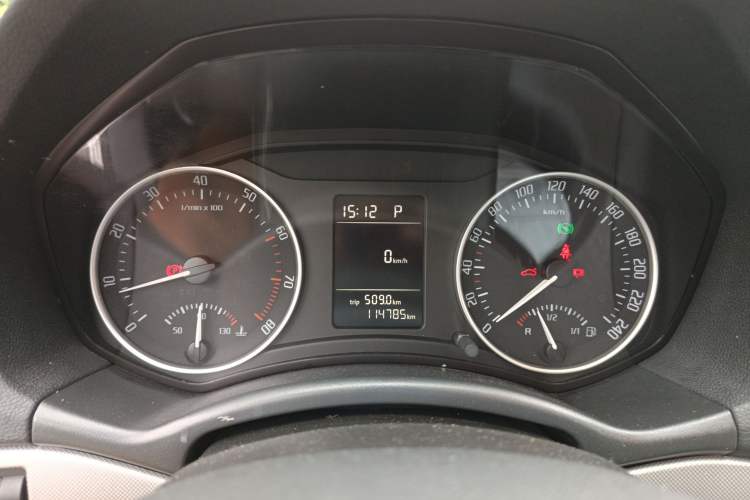 Used Skoda Octavia 2014 1.6L Automatic Yijun Edition Instrument Cluster