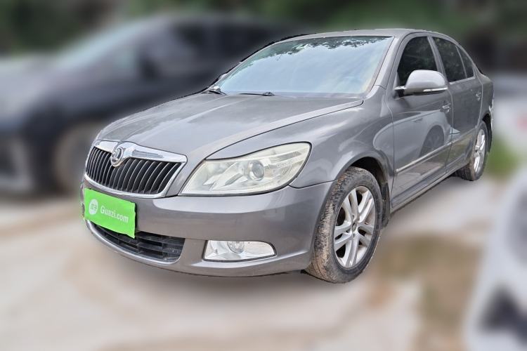 Used Skoda Octavia 2014 1.6L Automatic Yijun Edition Guazi used car, China used car export, Used car for sale, Used cars, Cheapest cars for sale