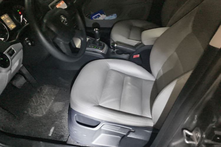 Used Skoda Octavia 2014 1.6L Automatic Yijun Edition Left Front Seat