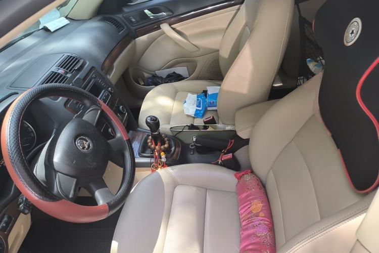 Used Skoda Octavia 2014 1.6L Manual Yijun Edition Left Front Seat