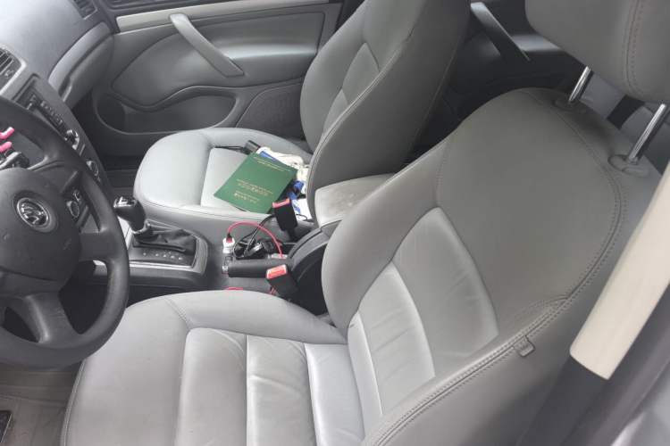 Used Skoda Octavia 2014 1.6L Automatic Yijun Edition Left Front Seat