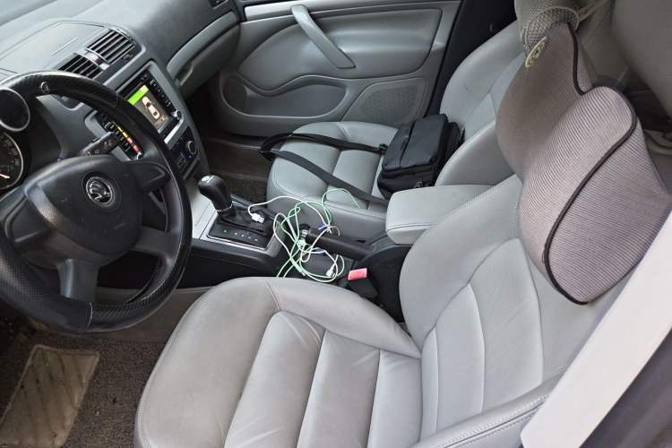 Used Skoda Octavia 2014 1.6L Automatic Yijun Edition Left Front Seat