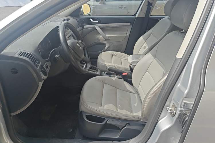 Used Skoda Octavia 2014 1.6L Automatic Eado Edition Left Front Seat