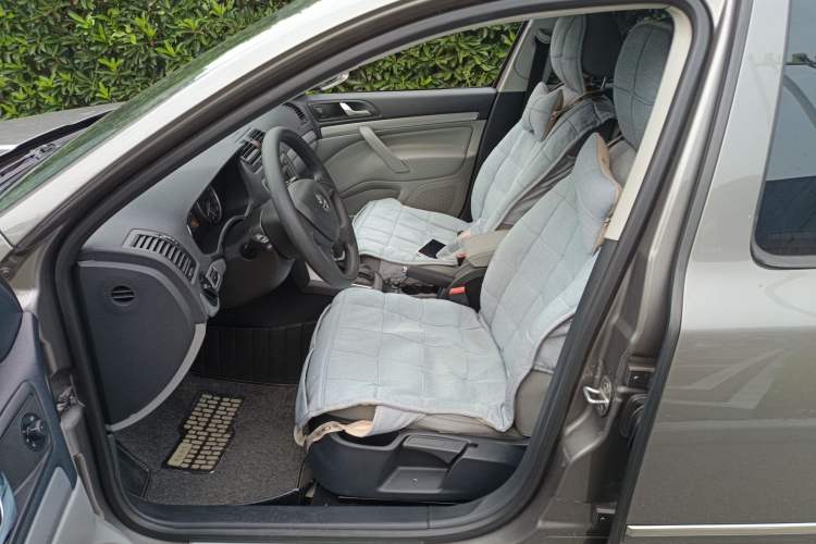Used Skoda Octavia 2014 1.6L Automatic Yijun Edition Left Front Seat