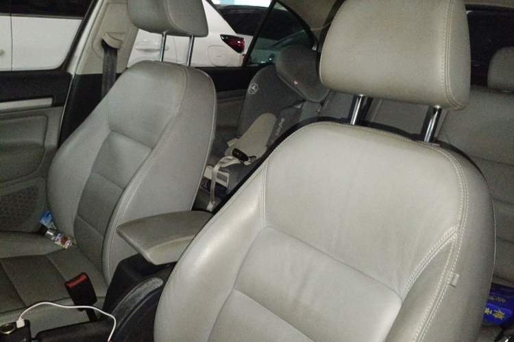 Used Skoda Octavia 2014 1.6L Manual Yijun Edition Left Front Seat