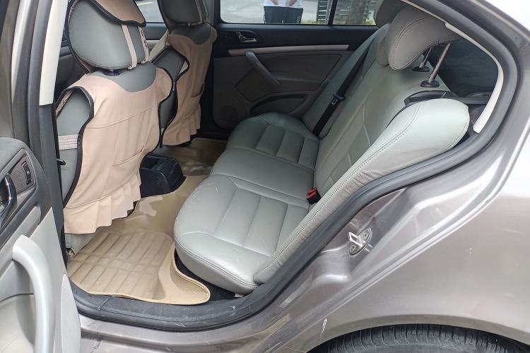 Used Skoda Octavia 2014 1.4TSI DSG Eado Edition Left Rear Seat