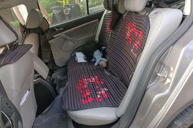 Used Skoda Octavia 2014 1.4TSI Manual Yijun Edition Left Rear Seat