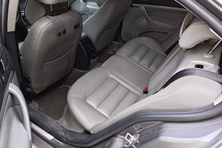 Used Skoda Octavia 2014 1.6L Automatic Yijun Edition Left Rear Seat