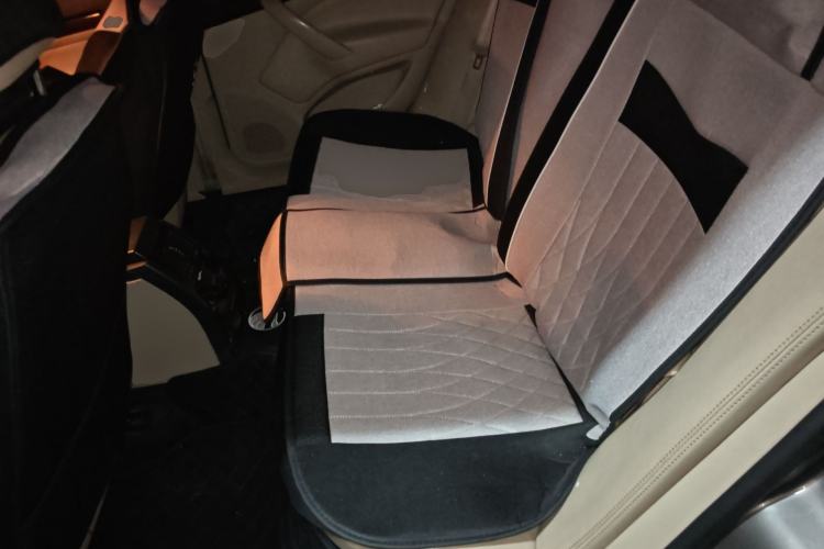 Used Skoda Octavia 2014 1.6L Manual Yijun Edition Left Rear Seat