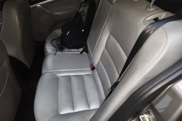 Used Skoda Octavia 2014 1.6L Automatic Yijie Edition Left Rear Seat