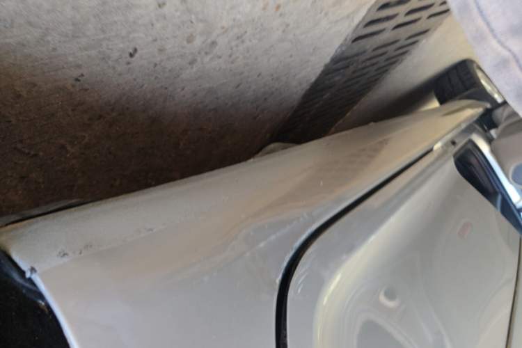 Used Skoda Octavia 2014 1.6L Automatic Yijie Edition Left Side Sill