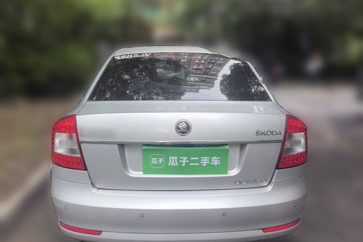 Used Skoda Octavia 2014 1.6L Automatic Yijun Edition Rear