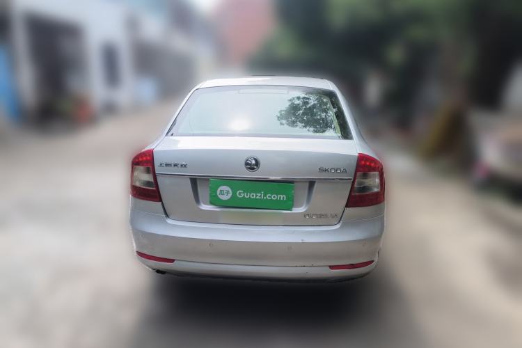 Used Skoda Octavia 2014 1.6L Automatic Yijun Edition Rear