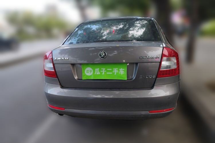Used Skoda Octavia 2014 1.6L Automatic Yijie Edition Rear