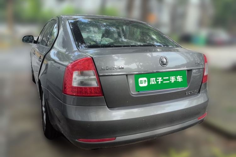 Used Skoda Octavia 2014 1.6L Automatic Yijun Edition Rear Left 45 Deg