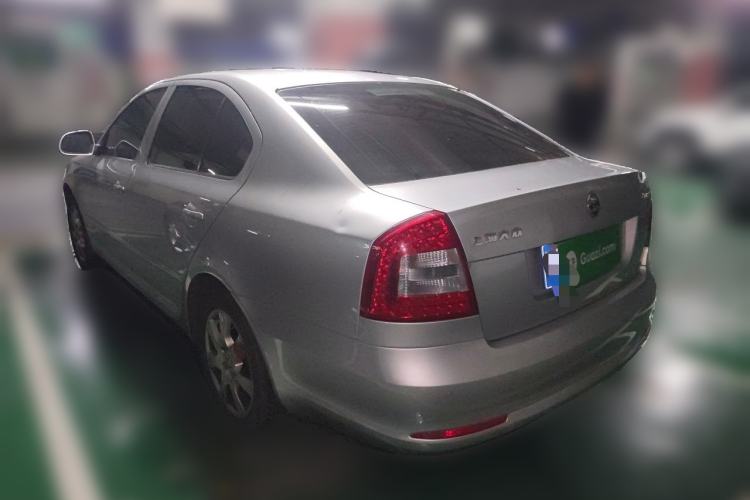 Used Skoda Octavia 2014 1.6L Automatic Yijie Edition Rear Left 45 Deg