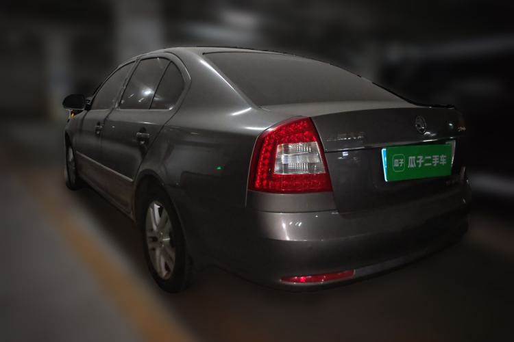 Used Skoda Octavia 2014 1.6L Manual Yijun Edition Rear Left 45 Deg