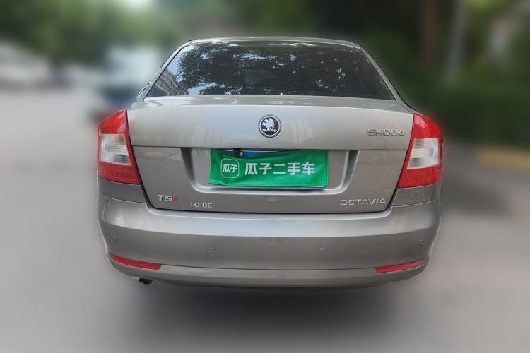 Used Skoda Octavia 2014 1.6L Manual Eado Edition Rear