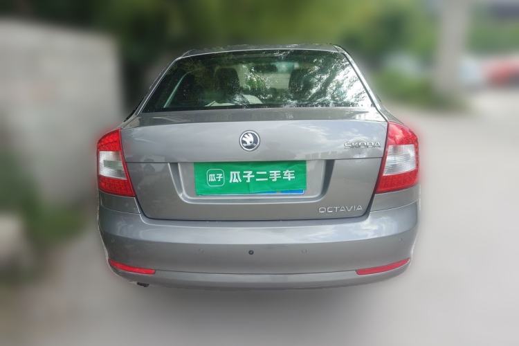 Used Skoda Octavia 2014 1.6L Automatic Yijie Edition Rear