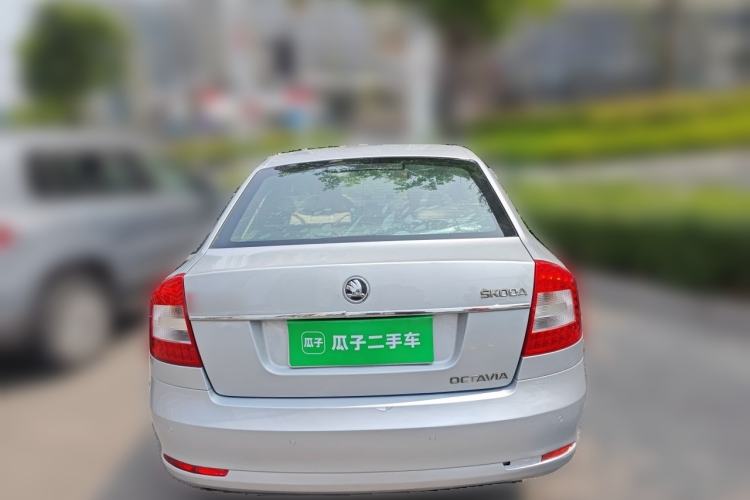 Used Skoda Octavia 2014 1.6L Automatic Yijun Edition Rear