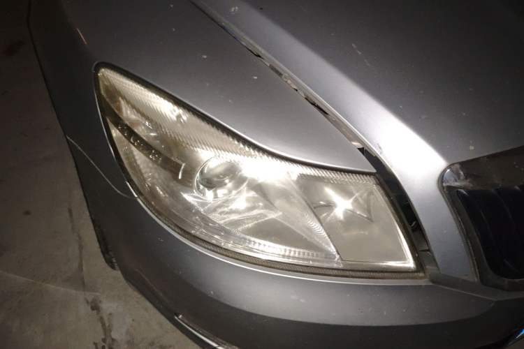 Used Skoda Octavia 2014 1.6L Manual Yijie Edition Right Front Headlight