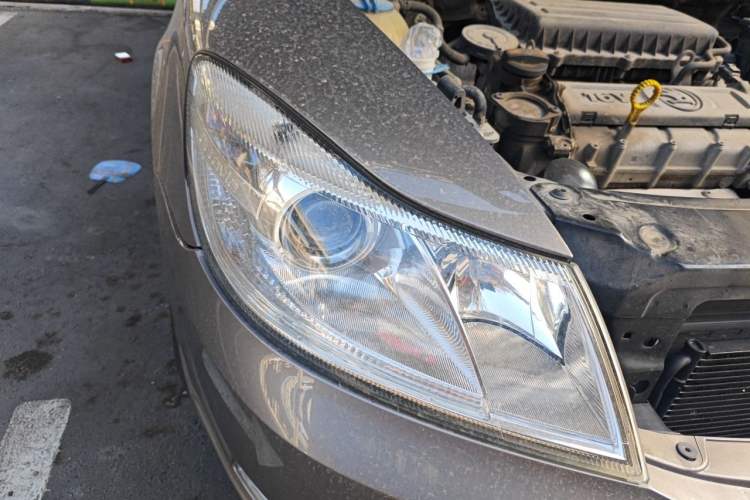 Used Skoda Octavia 2014 1.6L Automatic Yijie Edition Right Front Headlight