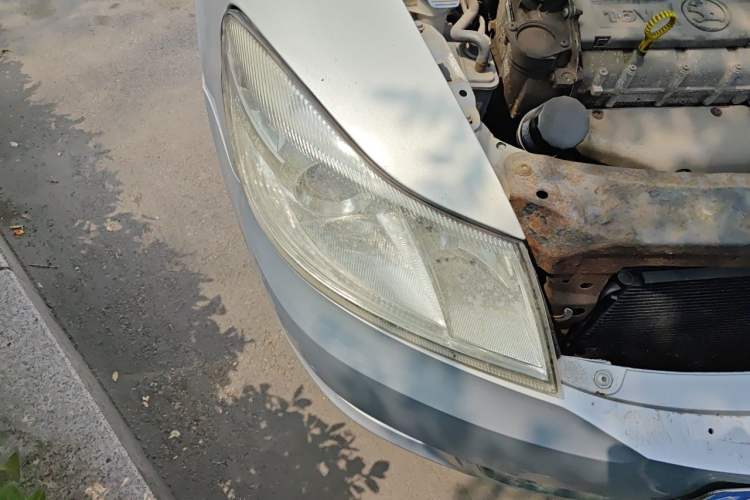 Used Skoda Octavia 2014 1.6L Automatic Yijun Edition Right Front Headlight