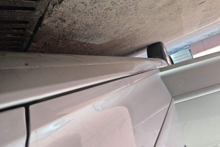 Used Skoda Octavia 2014 1.6L Automatic Yijie Edition Right Side Sill