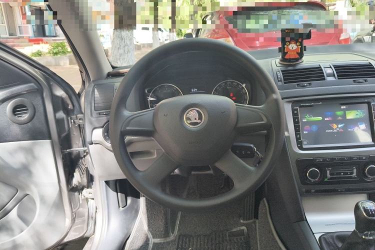 Used Skoda Octavia 2014 1.6L Manual Yijun Edition Steering Wheel
