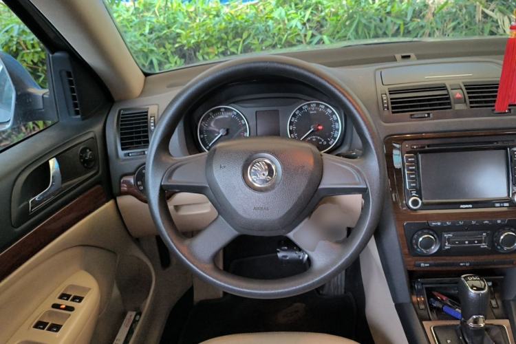 Used Skoda Octavia 2014 1.4TSI DSG Yijun Edition Steering Wheel
