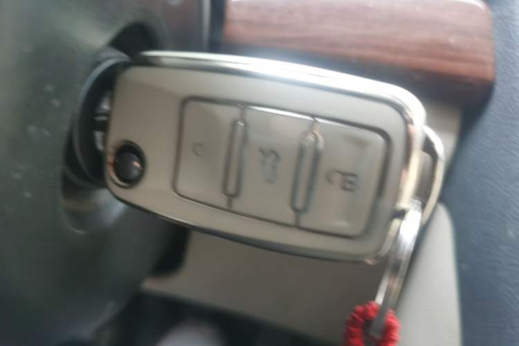 Used Skoda Octavia 2014 1.6L Manual Yijun Edition Vehicle Key