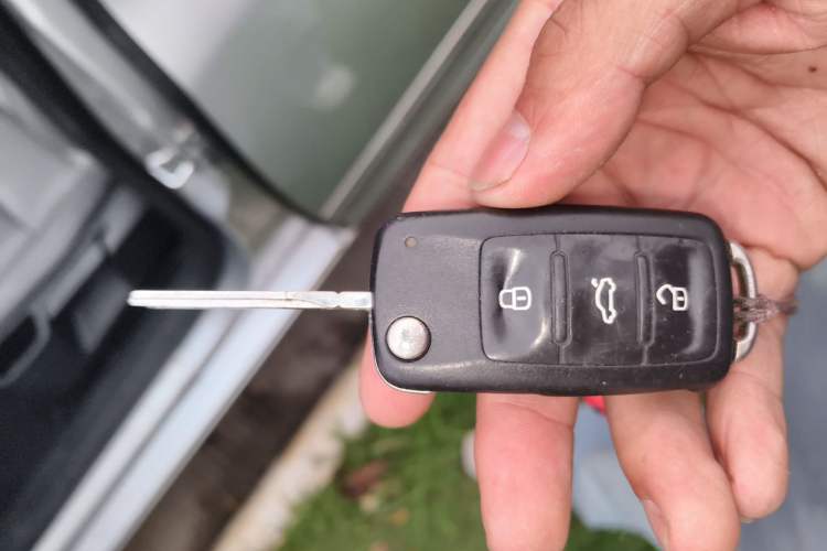 Used Skoda Octavia 2014 1.6L Automatic Yijun Edition Vehicle Key
